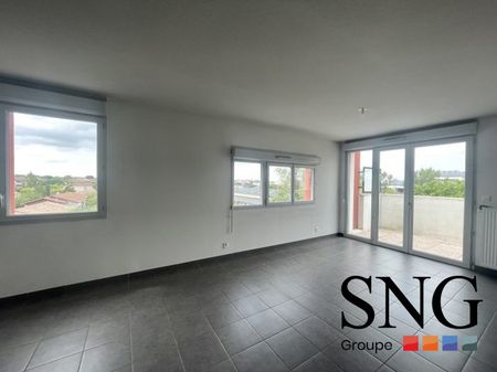 T3 AVEC BALCON ET PARKING - Photo 2