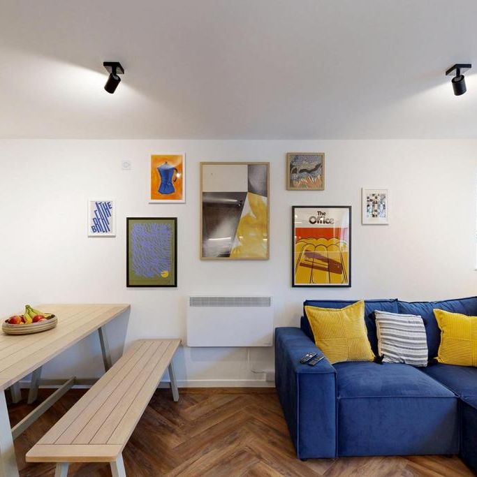 5 bedroom flat to rent - Photo 1