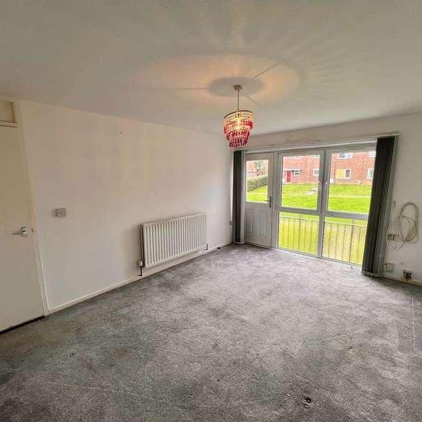 Montague Crescent, Northampton, NN5 - Photo 1