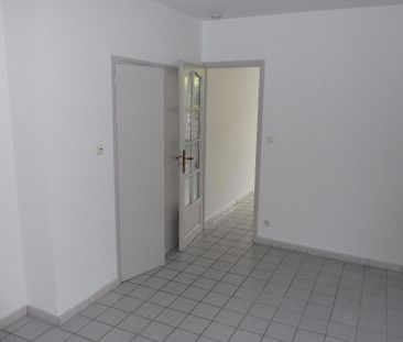 Location Appartement 2 pièces 35m² ANGOULEME 16000 - Photo 4