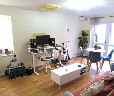 Belvoir Court, Kenton Road, Harrow, Middlesex, HA3 - Photo 2