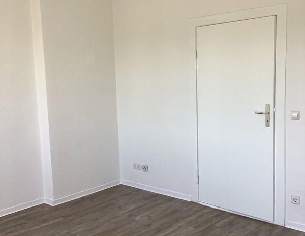Renovierte 2-Zimmer-Wohnung sucht neuen Mieter! - Foto 1