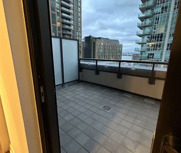 For Lease - 2075 Lakeshore Road Unit# 504, Burlington, Ontario - Photo 3
