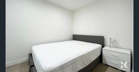 Furnished 1 Bedroom Apartment on Latrobe St! - Photo 2