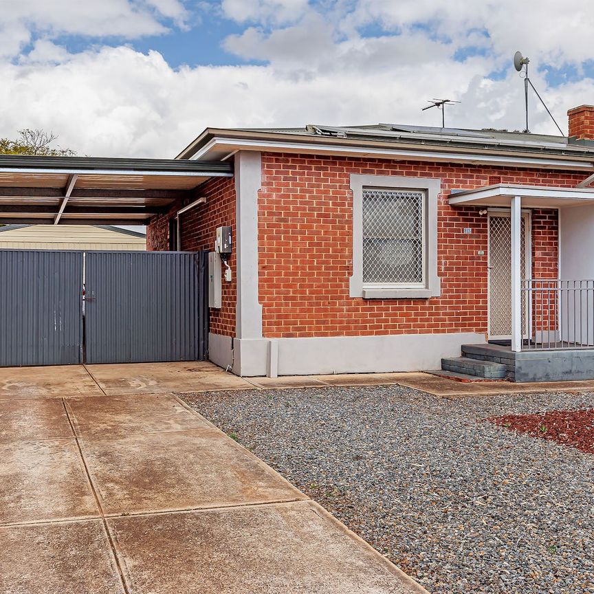 32 Butterfield Road, - Photo 1