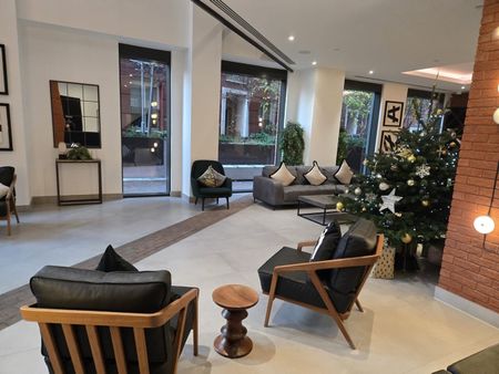 1 Bed Flat, Keybridge Tower, SW8 - Photo 3