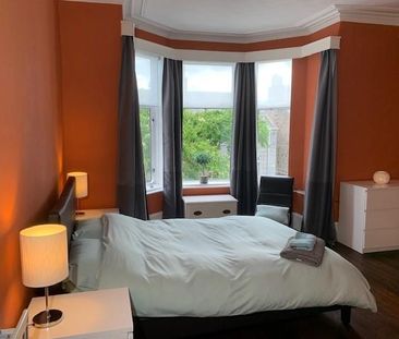 3 bedroom maisonette to rent - Photo 1