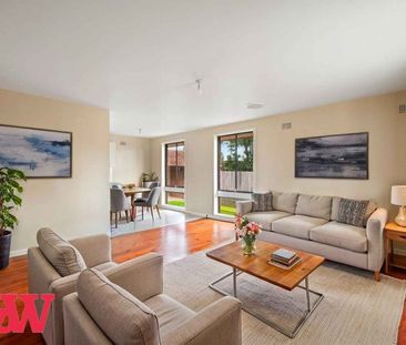 WELL KEPT FAMILY HOME ! - Photo 5
