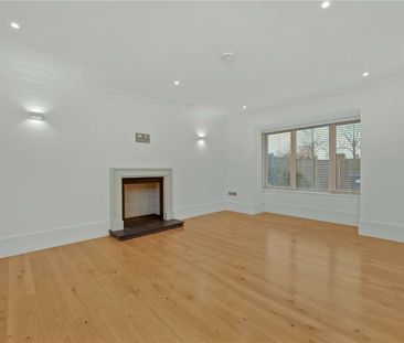 An impressive 5 bedroom detached home with impressive views. - Photo 1