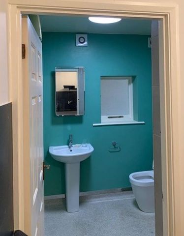 Studio to rent - Photo 5