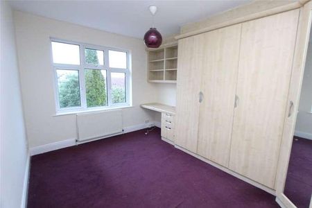 Olive Avenue, Leigh-on-sea, Essex, SS9 - Photo 3