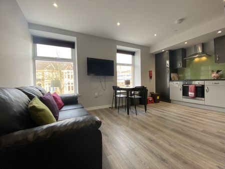 Cathays Terrace, Cathays - Photo 2