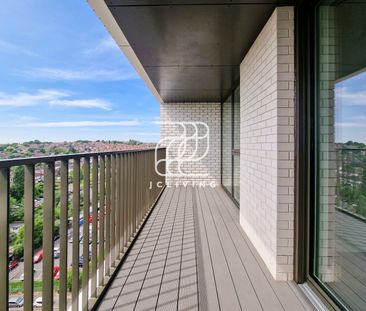 Lindley house, The Hyde, London, NW9 - Photo 1
