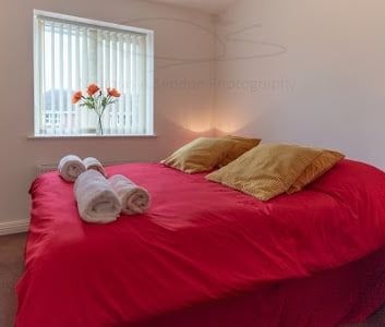 2 Bed Maisonette, Syon Park Close, NG2 - Photo 3