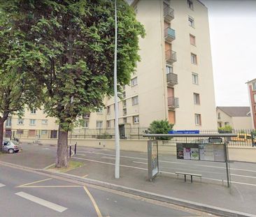 Location Appartement 3 pièces 55m² NANTERRE 92000 - Photo 5