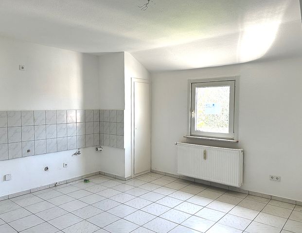 Ready-to-occupy 2 rooms in Solingen - Photo 1