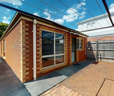 Two Bedroom Unit - Live the Parade Life! - Photo 3