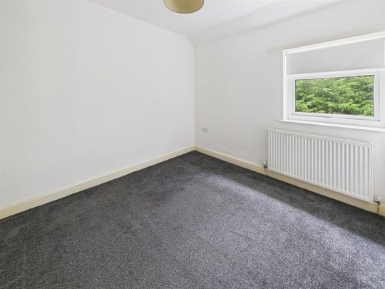 2 bedroom house to rent - Photo 1