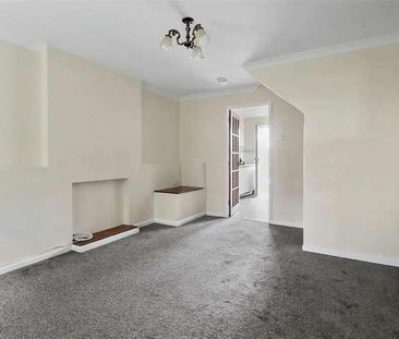 Okehampton Crescent, Mapperley, Nottingham, NG3 - Photo 1