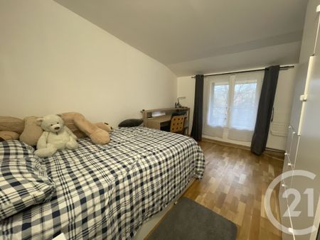 Location Maison 5 pièces 103m² SOUPPES SUR LOING 77460 - Photo 5