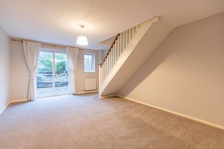 2 bedroom terraced house to rent - Photo 2