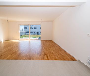Nur noch 1 Haus verfügbar! Schönes 5 Zimmer-Reihenhaus in Sooß! ERS... - Photo 2