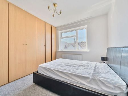 3 bedroom maisonette to rent - Photo 3