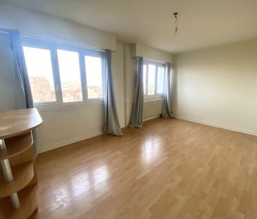 Location Appartement 1 pièce 34m² LA MADELEINE 59110 - Photo 1