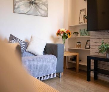 3 bedroom house to rent - Photo 2