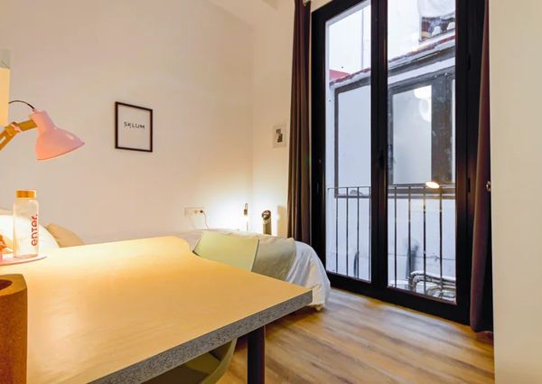 Carrer de la Mercè, Barcelona, Catalonia 08002