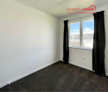 Bright and Fresh - Photo 6