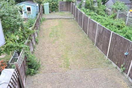 Blanchland Road, Morden, SM4 - Photo 4