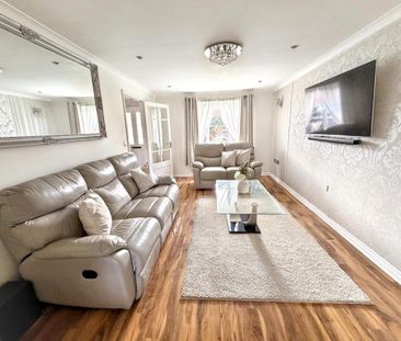 4 bedroom semi-detached house to rent - Photo 2