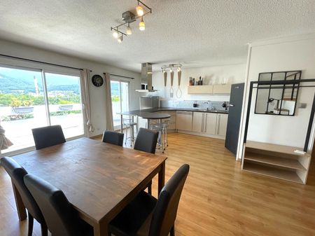 Appartement de 5 pièces (102 m²) à louer à ECHIROLLES - Photo 4