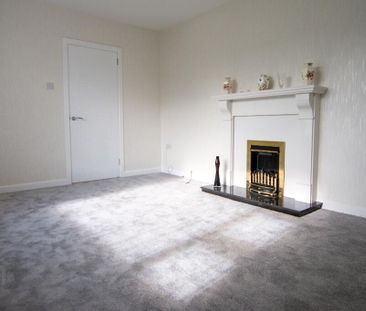6 Ashley Park, Armagh, BT60 1EU - Photo 1