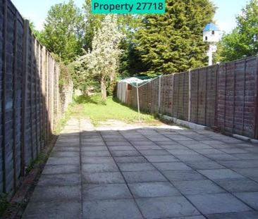 2 bedroom terraced house to rent - Photo 2