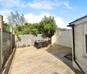 Sea View Road, Poole - Photo 1