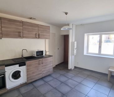Location Appartement 1 pièce 19m² - Photo 1