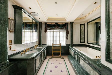 8 bedroom detached house to rent - Photo 4