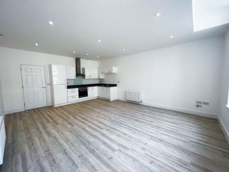 2 bedroom Apartment to rent - Photo 5