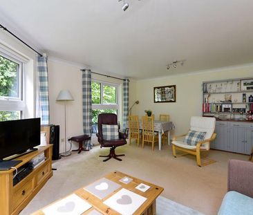 2 bedroom apartment to rent - Photo 2