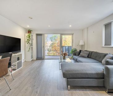 2 bedroom flat to rent - Photo 5