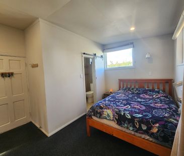 Furnished One bedroom unit in Regent - Photo 5