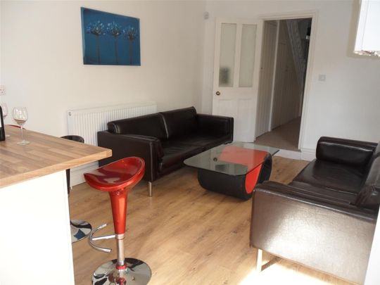 Coronation Road, Southville, Bristol - Photo 1