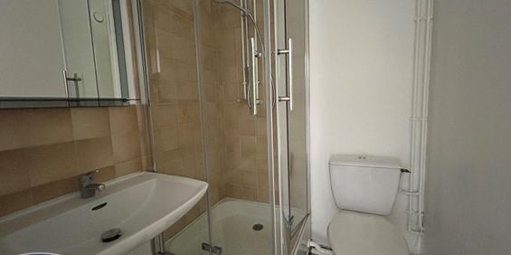 Location Appartement 1 pièce 20m² CAMBRAI 59400 - Photo 3