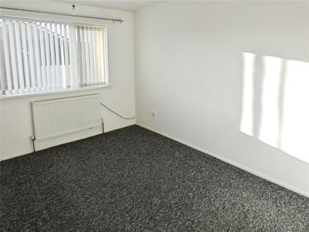 3 bedroom house to rent Heanor Walk, Mansfield, NG18 - Photo 4