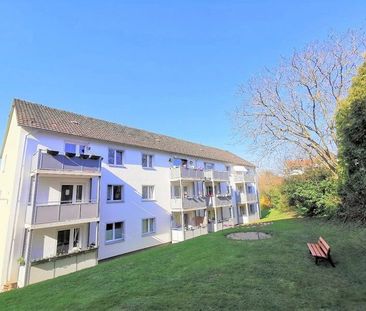 Frisch renovierte 2-Zi.-Whg. mit modernem Tageslichtbad und Balkon - Foto 3