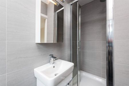 10 Fey Yerra, Leopardstown Road, Foxrock, Dublin 18 - Photo 3