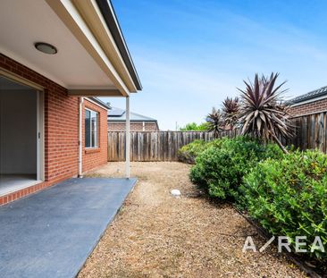 Contemporary Three-Bedroom Gem in the Heart of Truganina - Photo 4