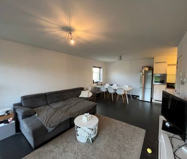 Gelijkvloers 1-slpk-appartement met terras - Photo 2